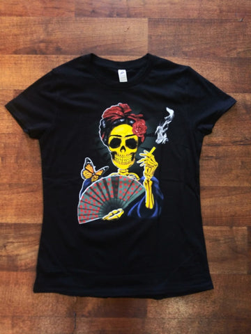 "Frida Con Avanico" Women's Tee